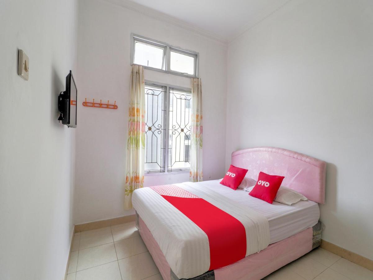 Oyo 2997 Grand Suites Palace 2 Sindanglaya Bagian luar foto