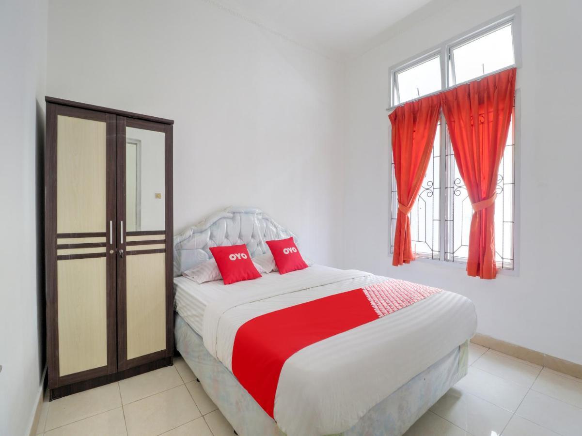 Oyo 2997 Grand Suites Palace 2 Sindanglaya Bagian luar foto