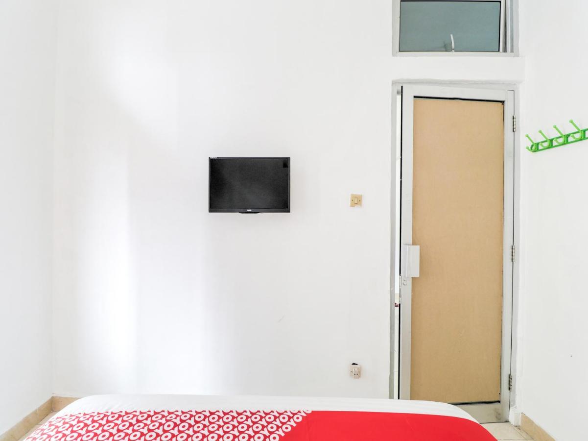 Oyo 2997 Grand Suites Palace 2 Sindanglaya Bagian luar foto